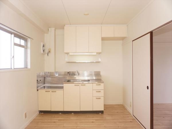 居室・リビング　内装