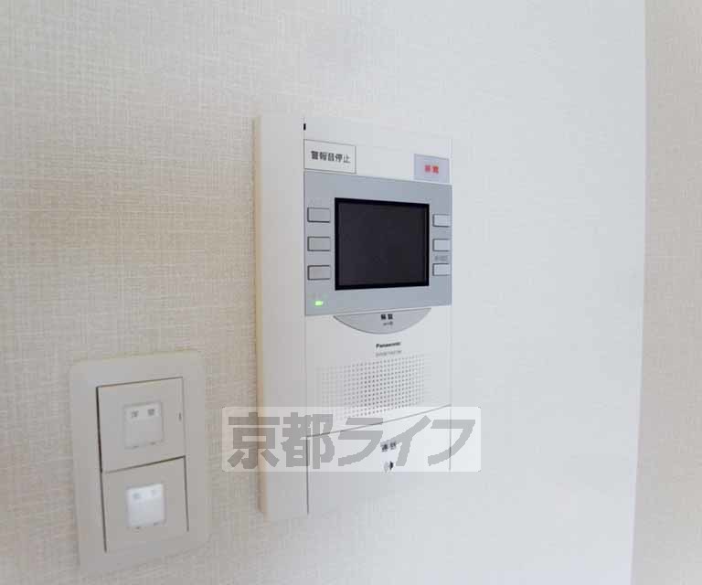 セキュリティ　ＴＶフォンで、来客チェックです。