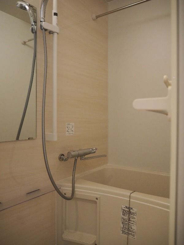 バス・シャワールーム　☆ゆったりくつろげるお風呂☆