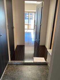 玄関　※別部屋参照