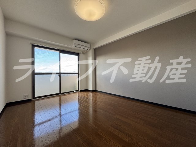 居室・リビング　ゆったりとした居間です