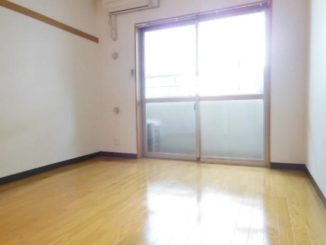 居室・リビング　☆ゆったり居室スペース☆