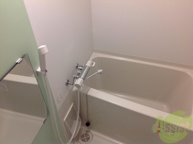 バス・シャワールーム　壁面の色は店舗にお問合せください。