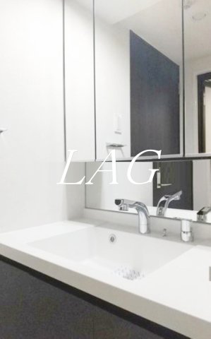 洗面設備　洗面台です。