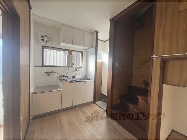 居室・リビング　洋室