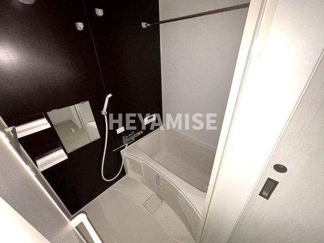 バス・シャワールーム　※室内画像は別号室のもの