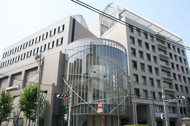 大学・短大　大妻女子大学（大学・短大）まで1546m