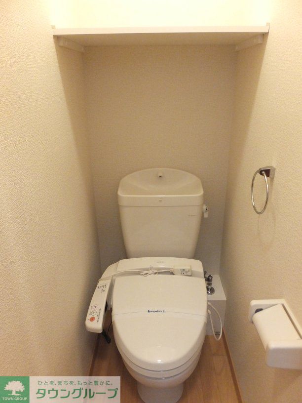 その他　温水洗浄便座です