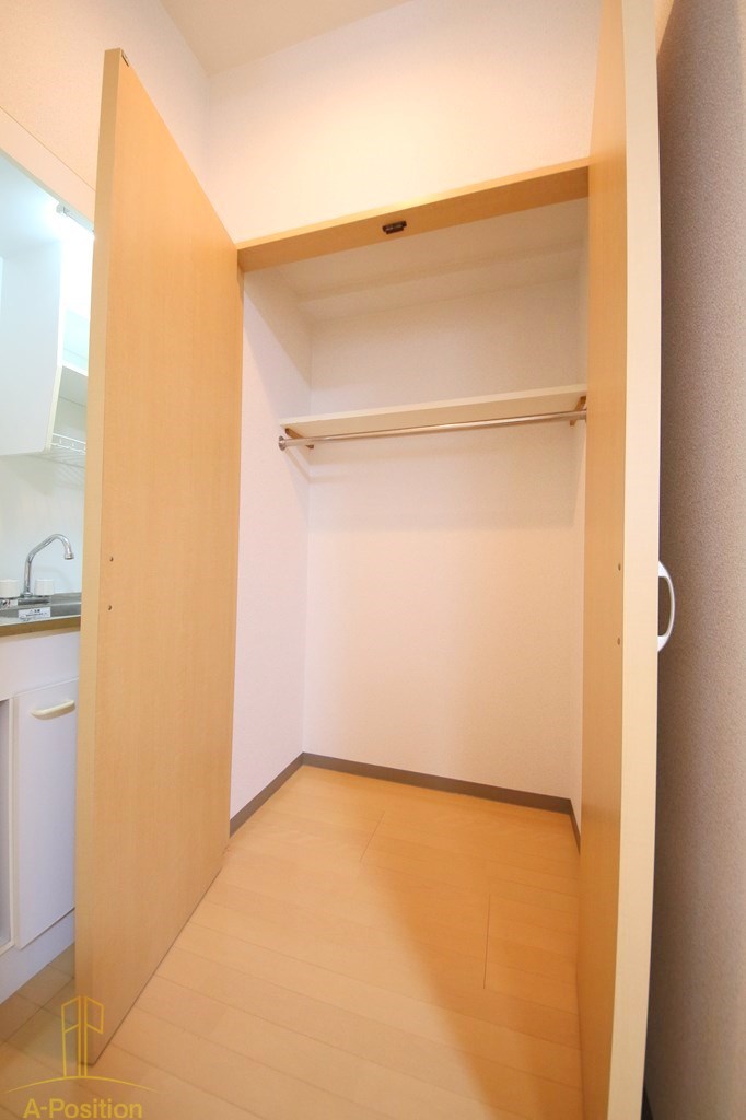 収納　ビクトワーレ