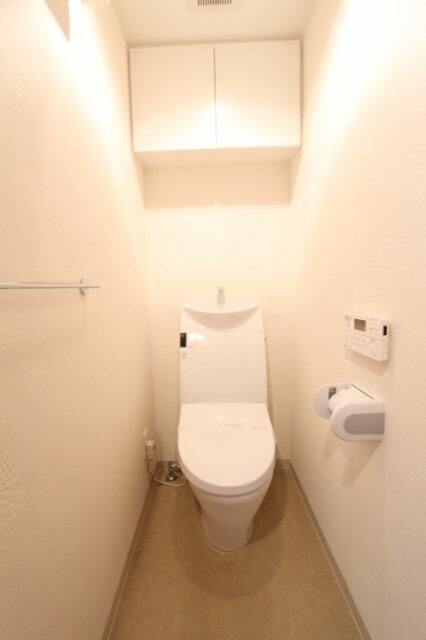 トイレ　トイレもきれいです