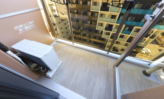 バルコニー　※別号室の参考写真です