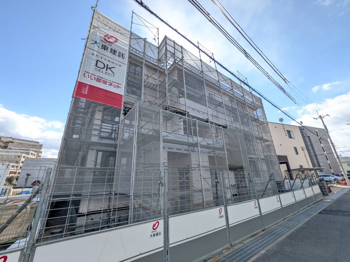 建物外観　建築中