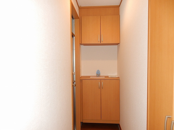 玄関　シューズボックス付きはうれしいポイントです。