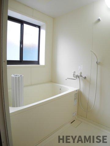 バス・シャワールーム　※同間取りの別の階のお部屋の画像です※
