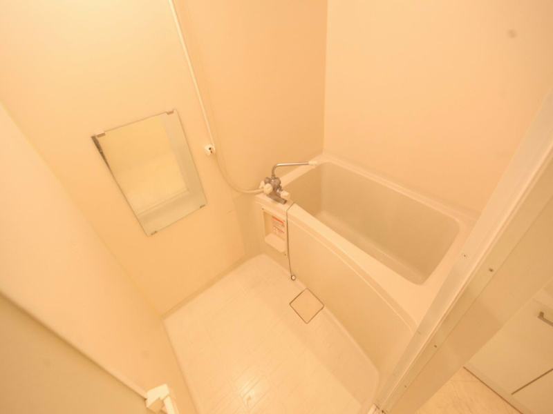 バス・シャワールーム　バスルーム（お風呂トイレ別）