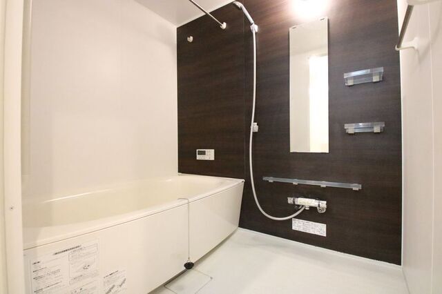 バス・シャワールーム　同型タイプ別室の参考写真です。※現況優先