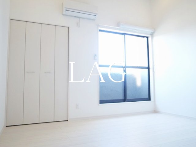 居室・リビング　洋室のお部屋です。