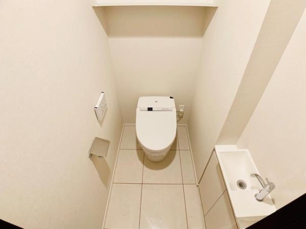 トイレ　コンパクトで使いやすいトイレです
