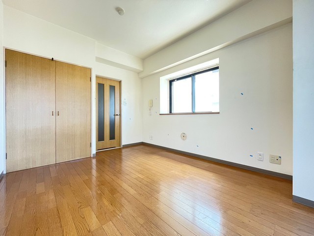 居室・リビング　同物件同号室※イメージ