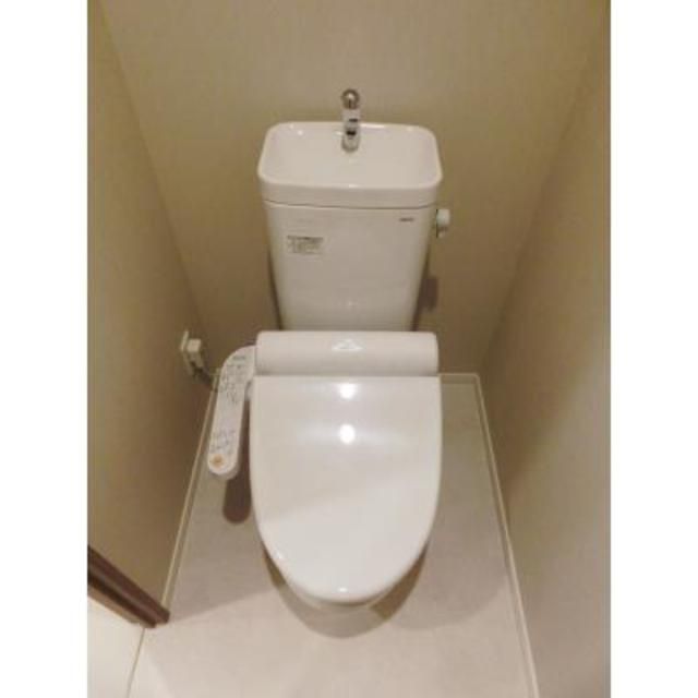 トイレ　トイレもきれいです