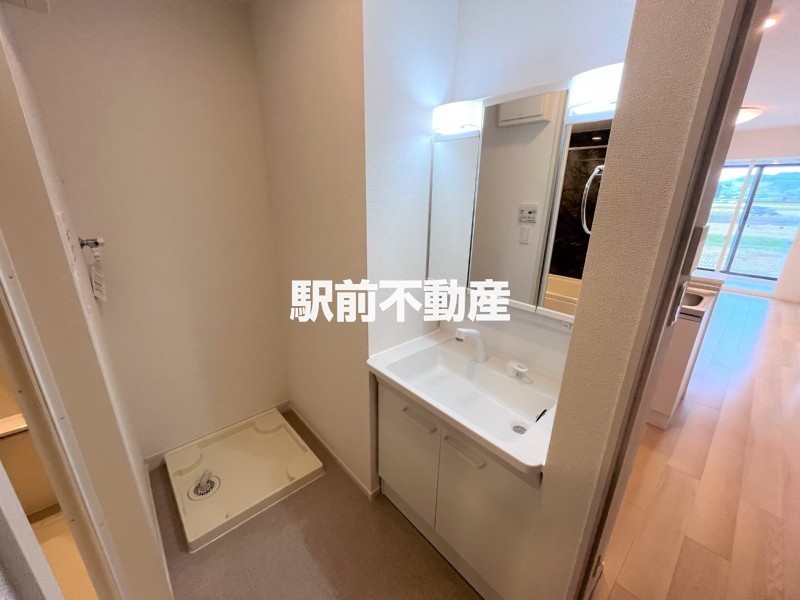 洗面設備　類似物件