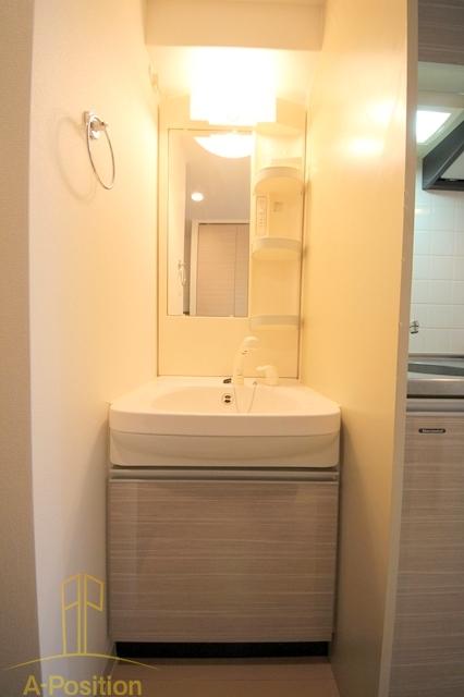 洗面設備　スワンズシティ南森町