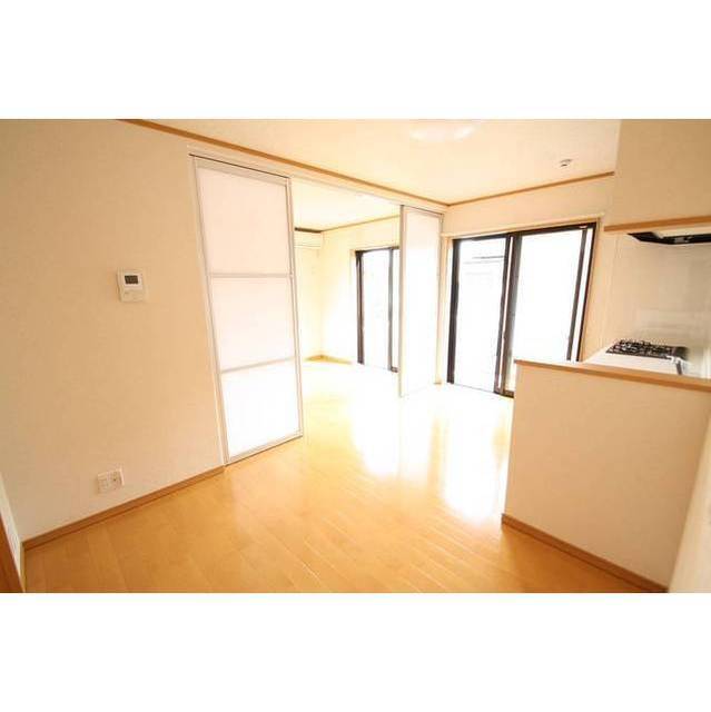 居室・リビング　ＬＤＫ８帖