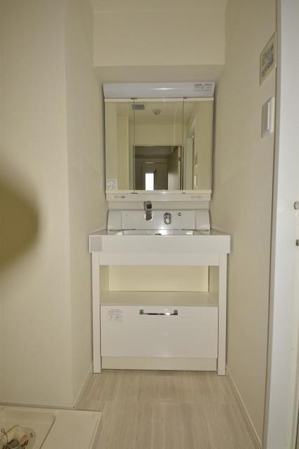 洗面設備　独立洗面台