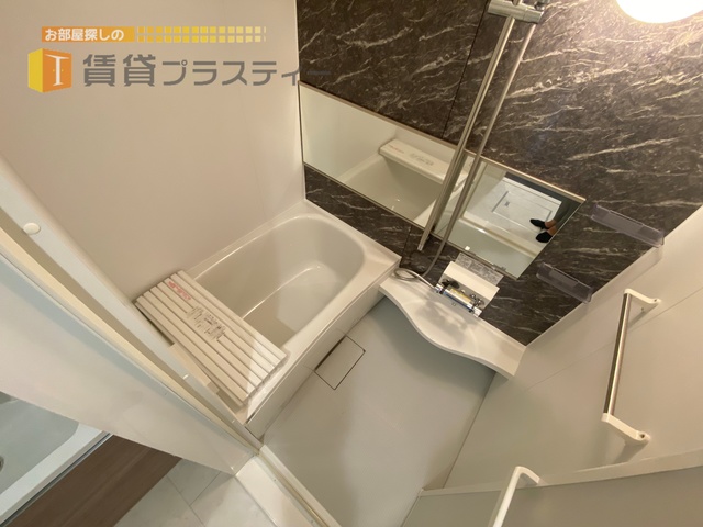 バス・シャワールーム　みんなでお風呂にはいれます。。