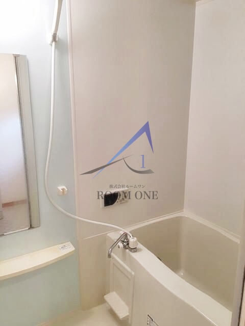 バス・シャワールーム　お風呂です。