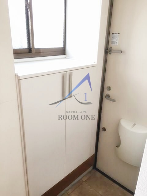 玄関　玄関です。