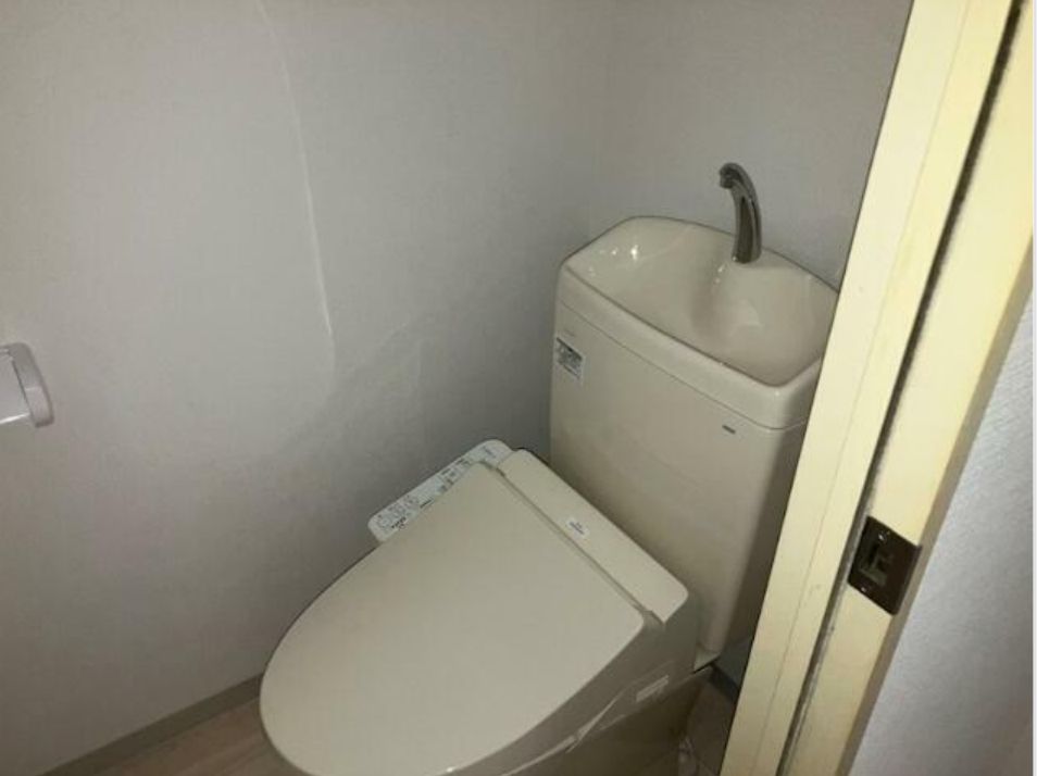 トイレ　コンパクトで使いやすいトイレです