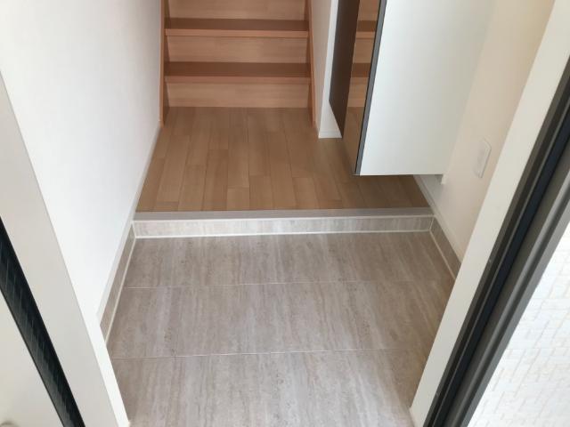 玄関　玄関