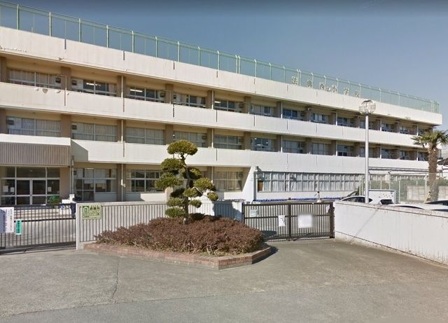 小学校　船橋市立法典西小学校（小学校）まで875m