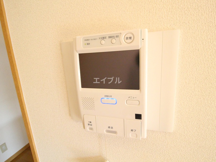 セキュリティ　同一物件の別の部屋の写真です。