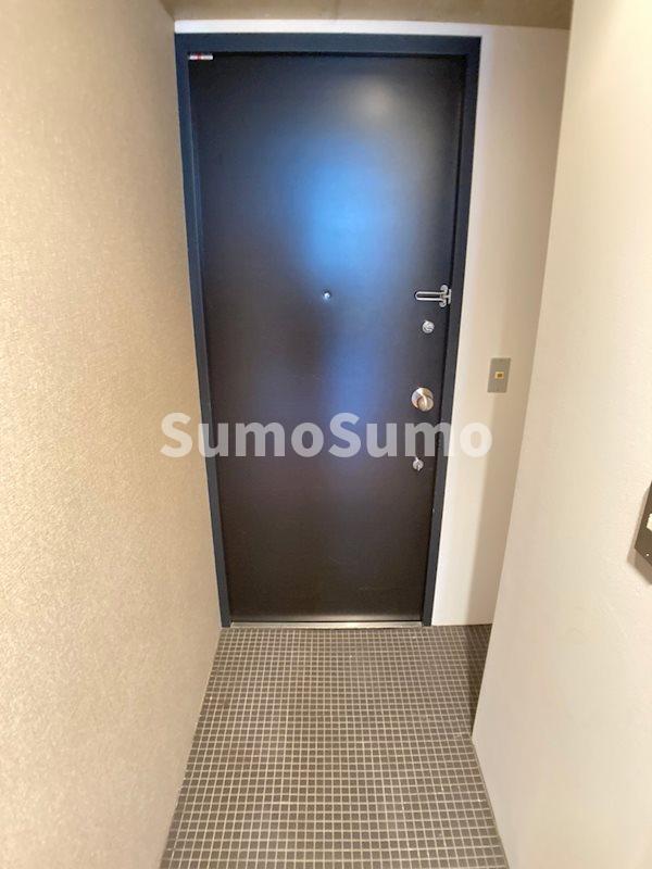 玄関　落ち着いた玄関です