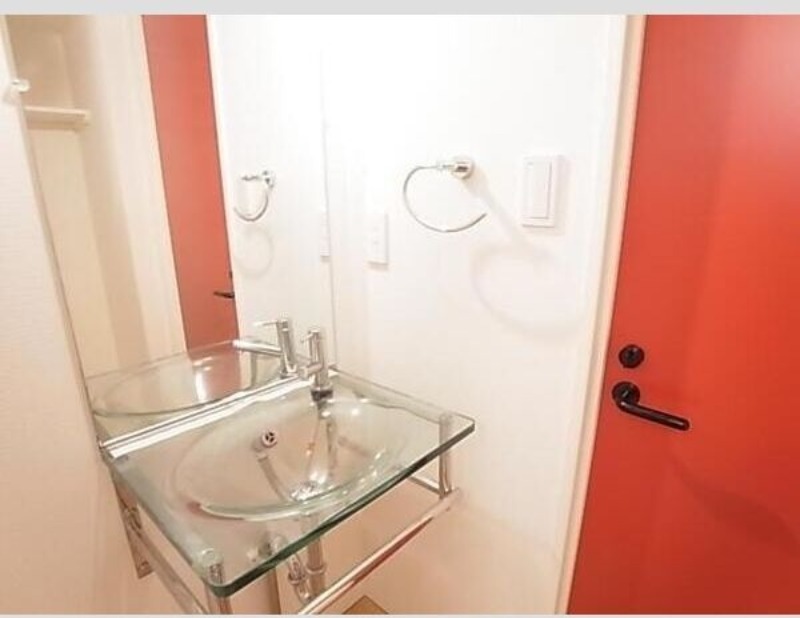 洗面設備　同物件、別室のお写真です。