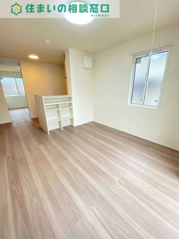 居室・リビング　同型