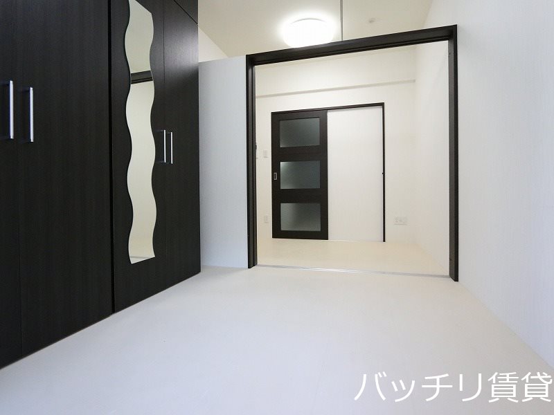 居室・リビング　別号室タイプの為、現状を優先します