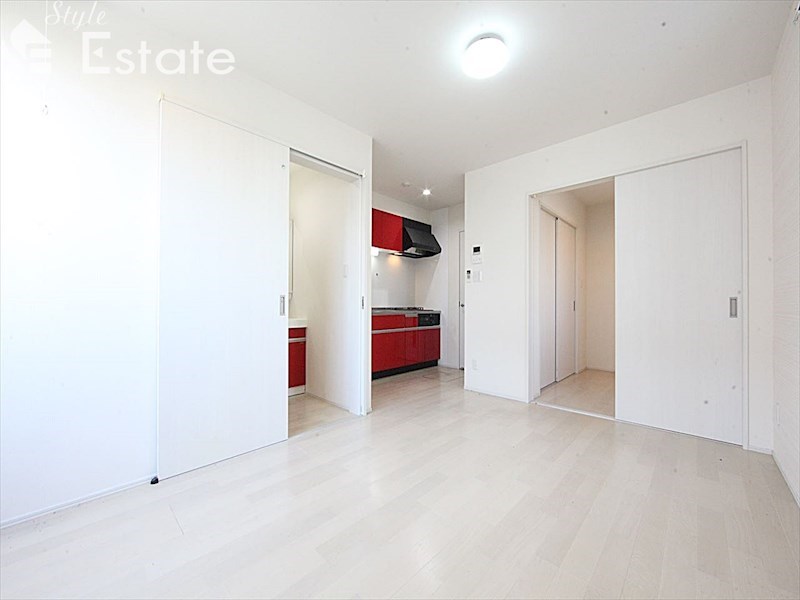 居室・リビング　内装