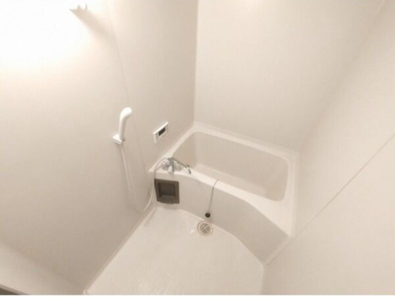 バス・シャワールーム　図面と現状に相違がある場合には現状を優先