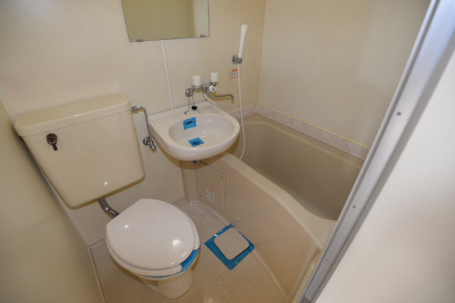 バス・シャワールーム　きれいなお風呂です