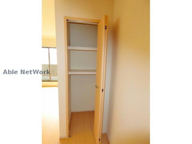 収納　反転タイプ