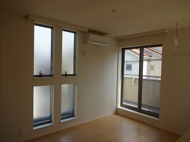 その他部屋・スペース　角部屋３面採光