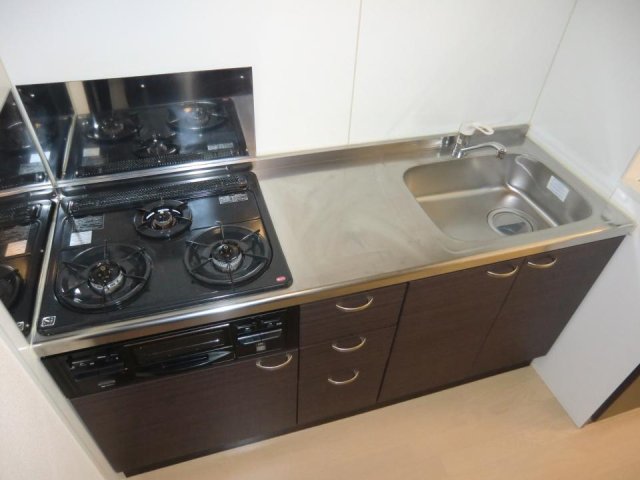 キッチン　お料理しやすいキッチンです