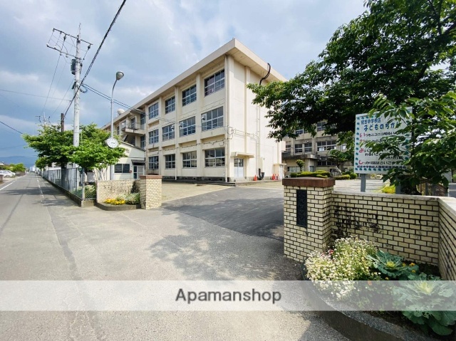 中学校　都城市立祝吉中学校（中学校）まで771m