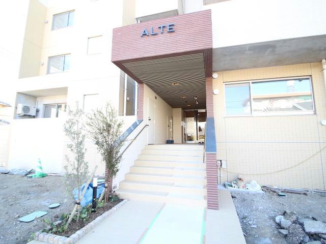 エントランス　エントランス部分