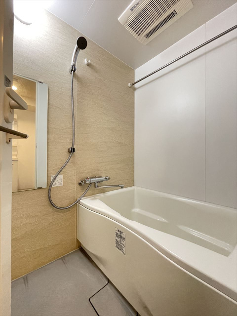 バス・シャワールーム　同タイプ参考写真