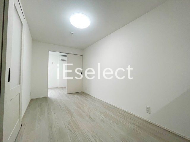 その他部屋・スペース　白を基調とした明るいお部屋です