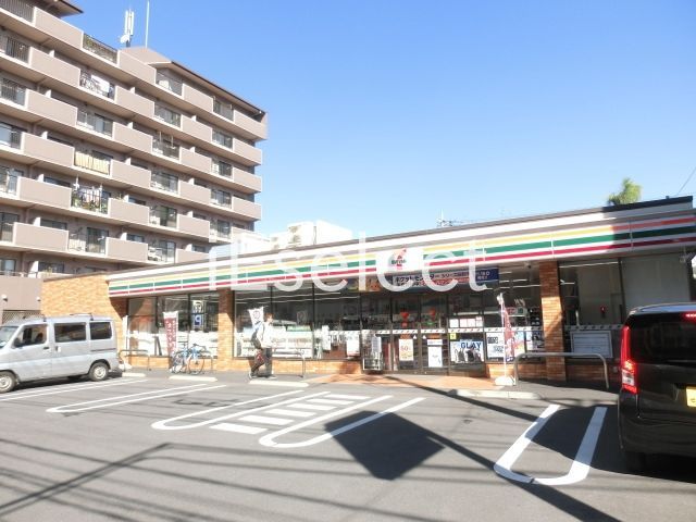 コンビニ　セブンイレブン西千葉駅南口店（コンビニ）まで320m